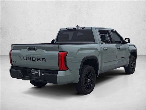 Used 2024 Toyota Tundra Limited AWD/4WD image 5