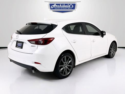 Used 2018 MAZDA MAZDA3 Grand Touring w/ Premium Equipment Package image 7