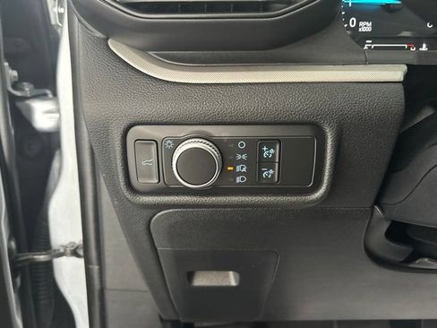 Used 2020 Ford Explorer XLT AWD/4WD image 13