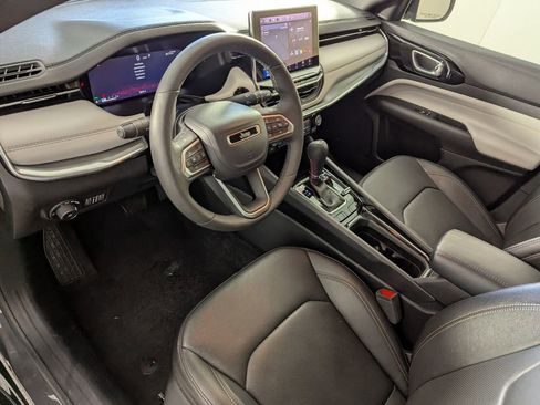 Certified 2024 Jeep Compass Limited w/ Elite Group image 11