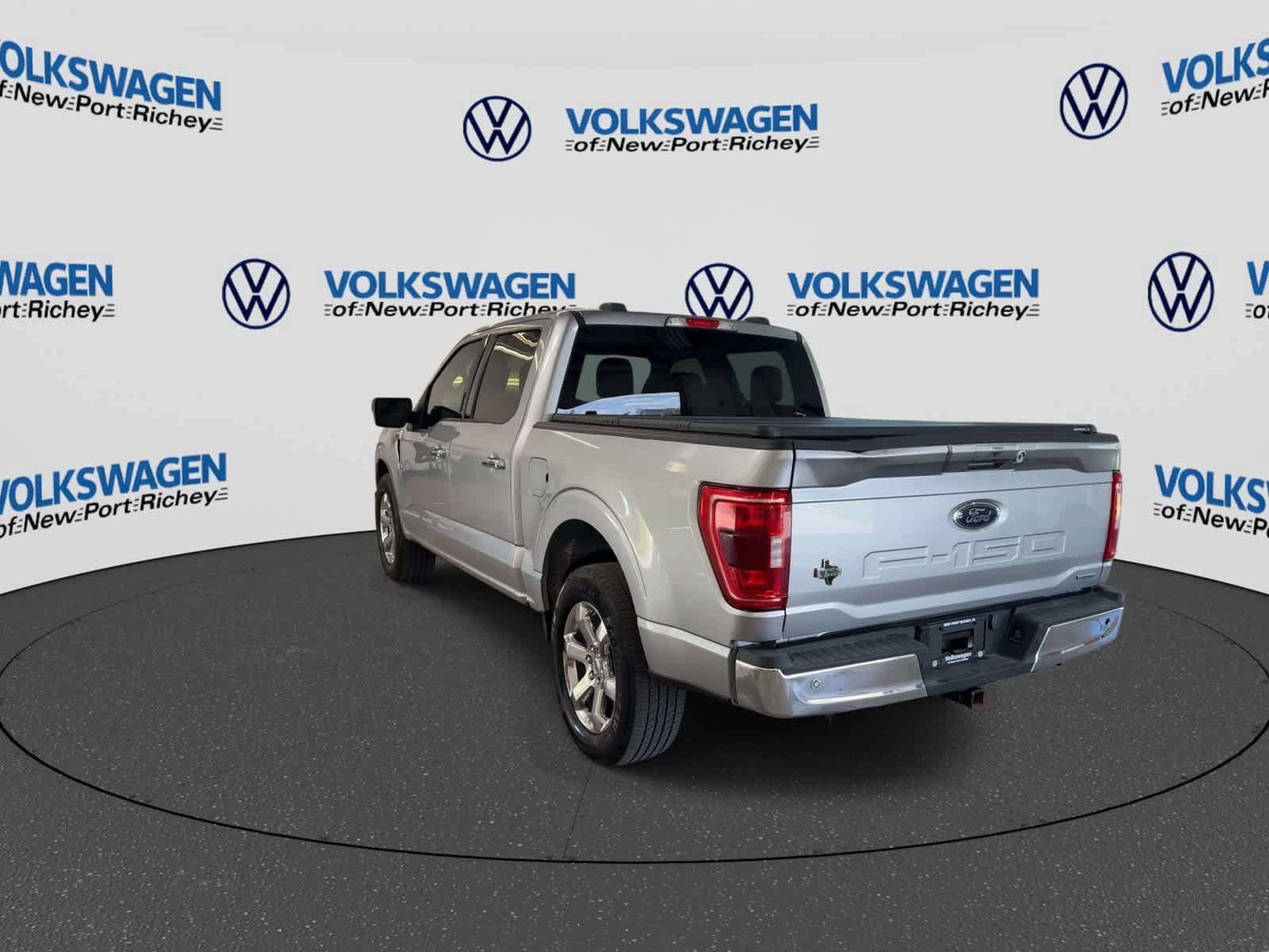 Used 2022 Ford F150 XLT w/ Equipment Group 302A High RWD image 6