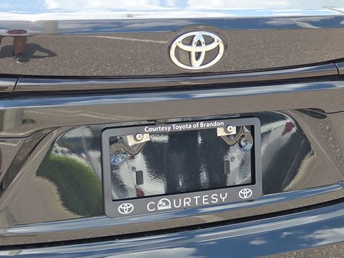 Certified 2022 Toyota Corolla LE FWD image 27