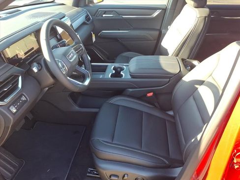 New 2026 GMC Acadia Elevation image 3