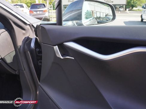 Used 2016 Tesla Model S 75D AWD/4WD image 24