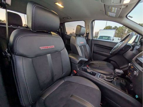 Certified 2022 Ford Ranger Lariat w/ Tremor Off-Road Package image 29
