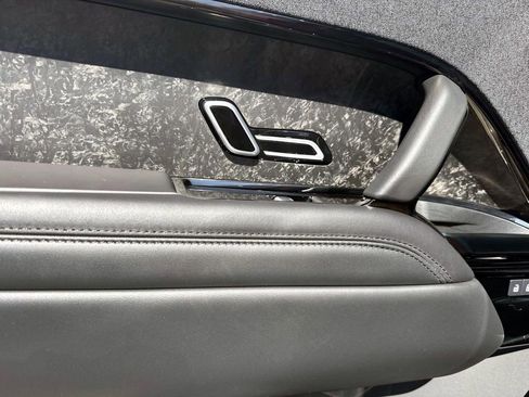 New 2025 Land Rover Range Rover Sport Dynamic SE image 11