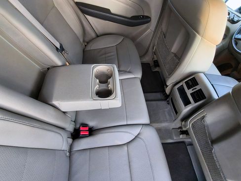 Used 2015 Mercedes-Benz ML 350 2WD image 31