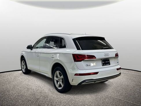 Used 2023 Audi Q5 2.0T Premium Plus w/ Convenience Package AWD/4WD image 8