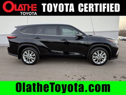 Certified 2021 Toyota Highlander Limited