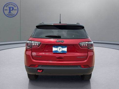 Used 2025 Jeep Compass Trailhawk AWD/4WD image 6