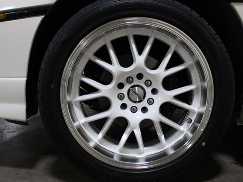 Used 1988 Pontiac Fiero GT image 32