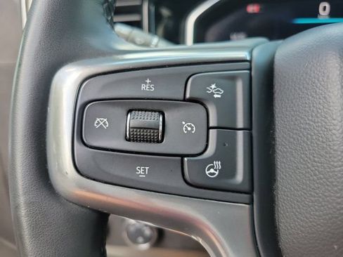 Used 2025 Chevrolet Silverado 1500 LT AWD/4WD image 17