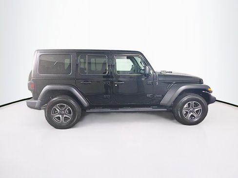 Used 2022 Jeep Wrangler Unlimited Sport AWD/4WD image 10