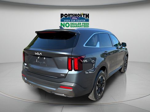 Used 2024 Kia Sorento S AWD/4WD image 28