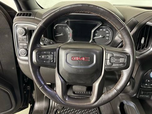 Used 2021 GMC Sierra 1500 AT4 w/ AT4 Premium Package AWD/4WD image 12
