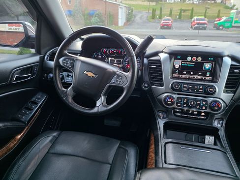 Used 2015 Chevrolet Tahoe LTZ image 23