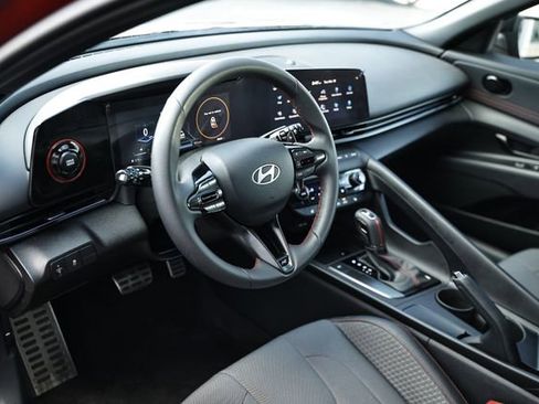 Certified 2025 Hyundai Elantra N Line image 17