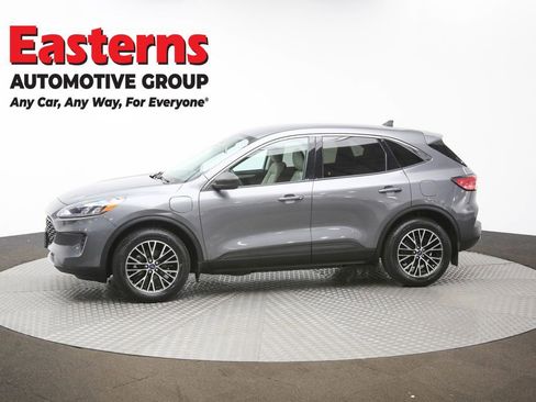 Used 2022 Ford Escape SE w/ Cold Weather Package FWD image 56