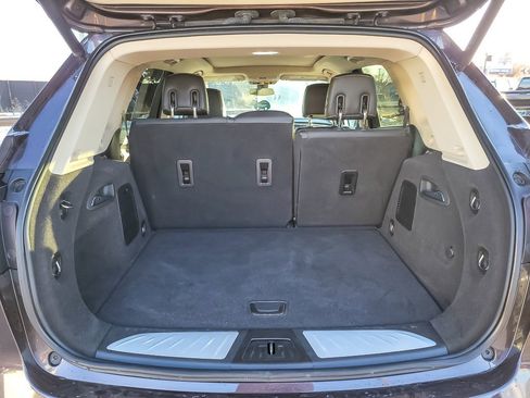 Certified 2017 Buick Envision Premium w/ Driver Confidence Package image 18