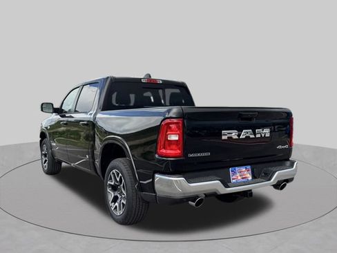 New 2026 RAM 1500 Laramie AWD/4WD image 4