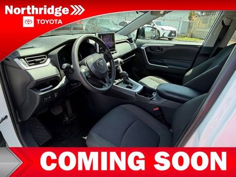 Used 2024 Toyota RAV4 LE image 5