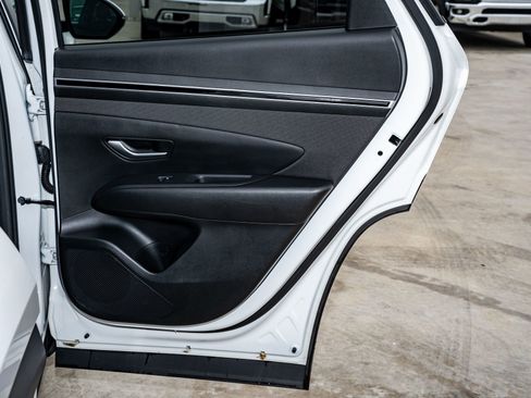 Used 2023 Hyundai Tucson SEL w/ Convenience Package image 15