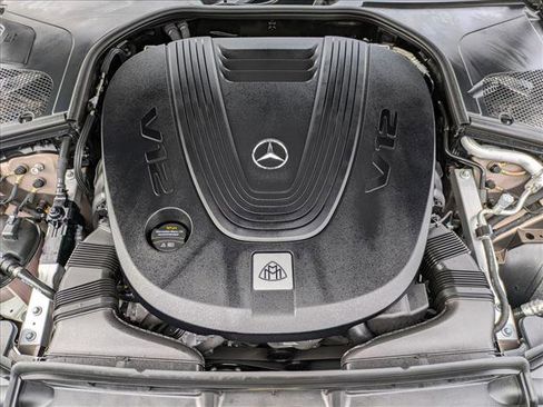 Certified 2025 Mercedes-Benz Maybach S 680 4MATIC image 28