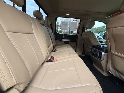 Used 2020 Ford F350 Lariat w/ Lariat Ultimate Package image 16