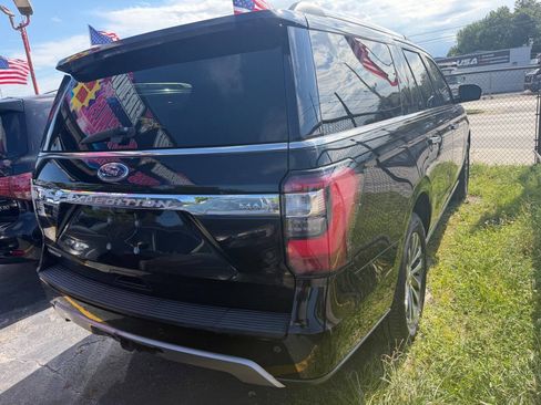 Used 2018 Ford Expedition Max Limited RWD image 5