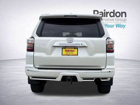 Used 2018 Toyota 4Runner Limited AWD/4WD image 7