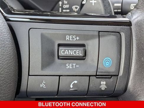 Certified 2022 Nissan Rogue SV w/ SV Premium Package AWD/4WD image 23