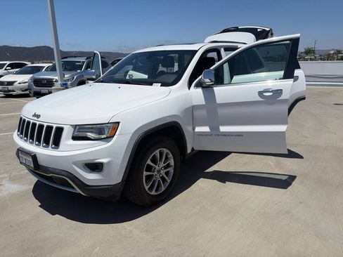 Used 2016 Jeep Grand Cherokee Limited w/ Luxury Group II AWD/4WD image 15