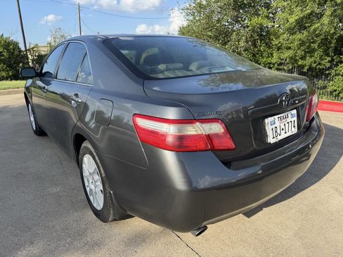 Used 2007 Toyota Camry XLE image 5