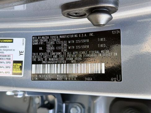 Used 2025 Toyota Corolla Cross XLE FWD image 32