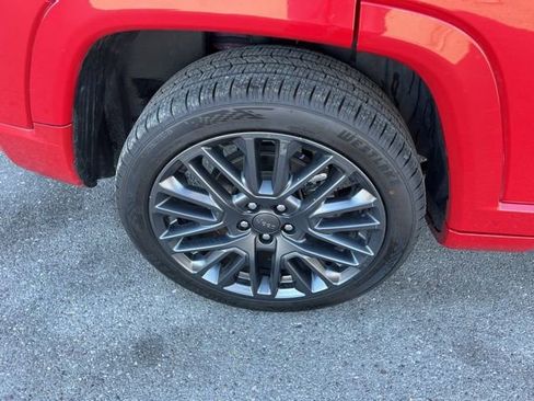 Used 2023 Jeep Compass Limited image 21