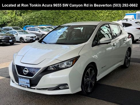 Used 2018 Nissan Leaf SL w/ SL Technology Package FWD image 5