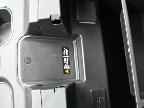 New 2026 GMC Sierra 1500 SLT w/ SLT Premium Plus Package image 18