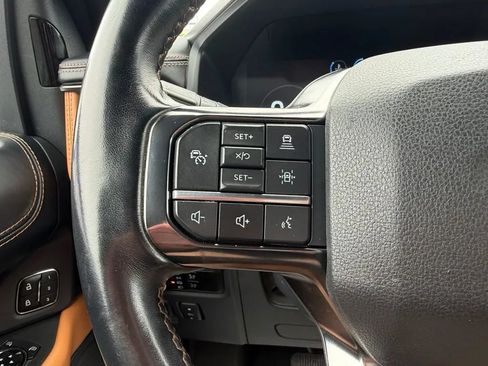 Used 2023 Ford Expedition Max Platinum AWD/4WD image 16