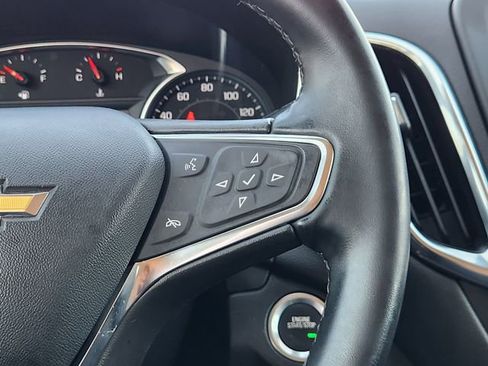 Used 2023 Chevrolet Equinox LT image 29