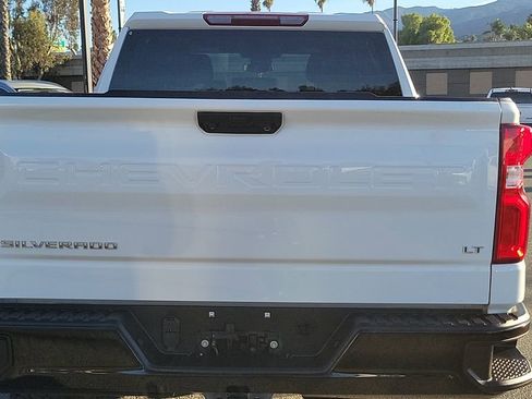 Used 2025 Chevrolet Silverado 1500 LT Trail Boss w/ Protection Package image 5