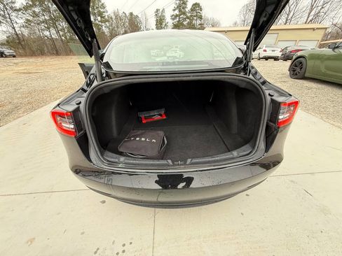 Used 2021 Tesla Model 3 Standard Range Plus image 12