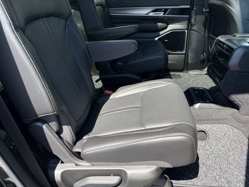 New 2026 Jeep Grand Wagoneer 4WD image 20
