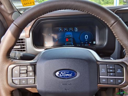 Used 2025 Ford F150 King Ranch w/ FX4 Off-Road Package AWD/4WD image 19