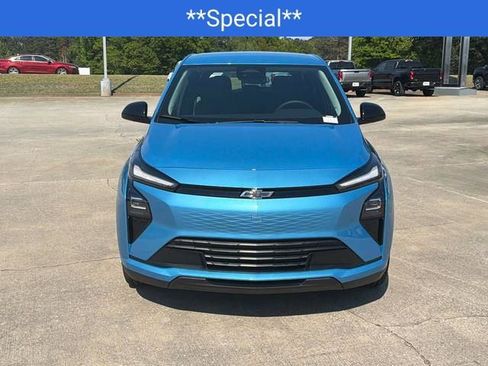 New 2027 Chevrolet Bolt LT w/ Comfort Package FWD image 2