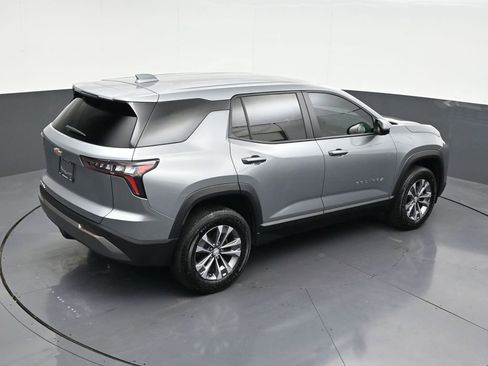 Used 2026 Chevrolet Equinox LT image 21