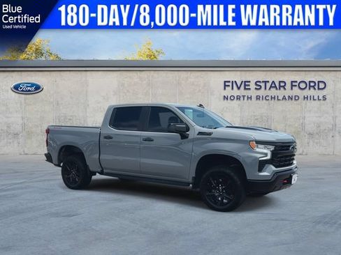 Used 2024 Chevrolet Silverado 1500 LT Trail Boss w/ Convenience Package II AWD/4WD image 2