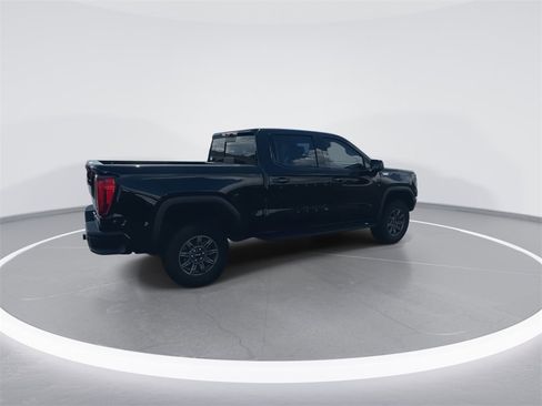Used 2024 GMC Sierra 1500 AT4X image 2