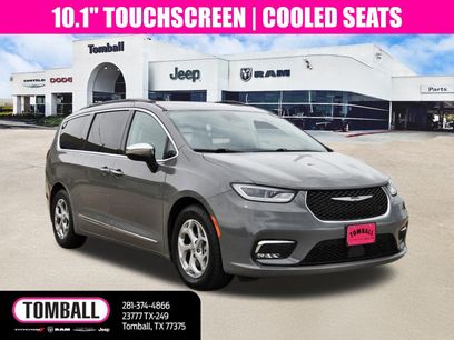 Used 2023 Chrysler Pacifica Limited