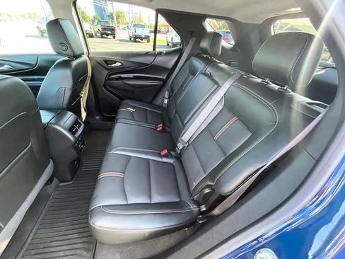Used 2022 Chevrolet Equinox Premier AWD/4WD image 32