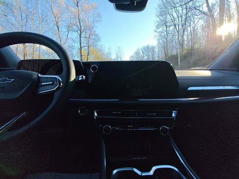 New 2026 Chevrolet Traverse Z71 w/ Driver Confidence Package image 21